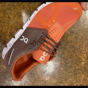 OnCloud 50/50 grape & ginger size 10